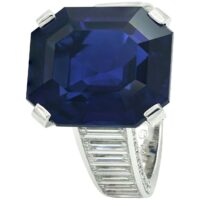 Cartier Ring Royal Blue Sapphire Emerald Cut and Diamonds Baguettes - Image 2