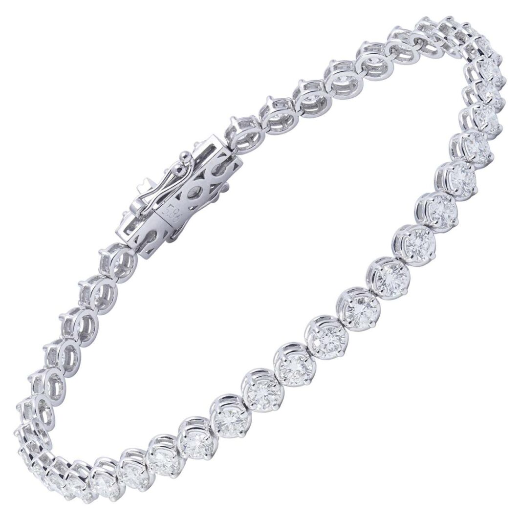 Tennis Bracelet White Gold and Diamonds 5.86 Carat - Image 3