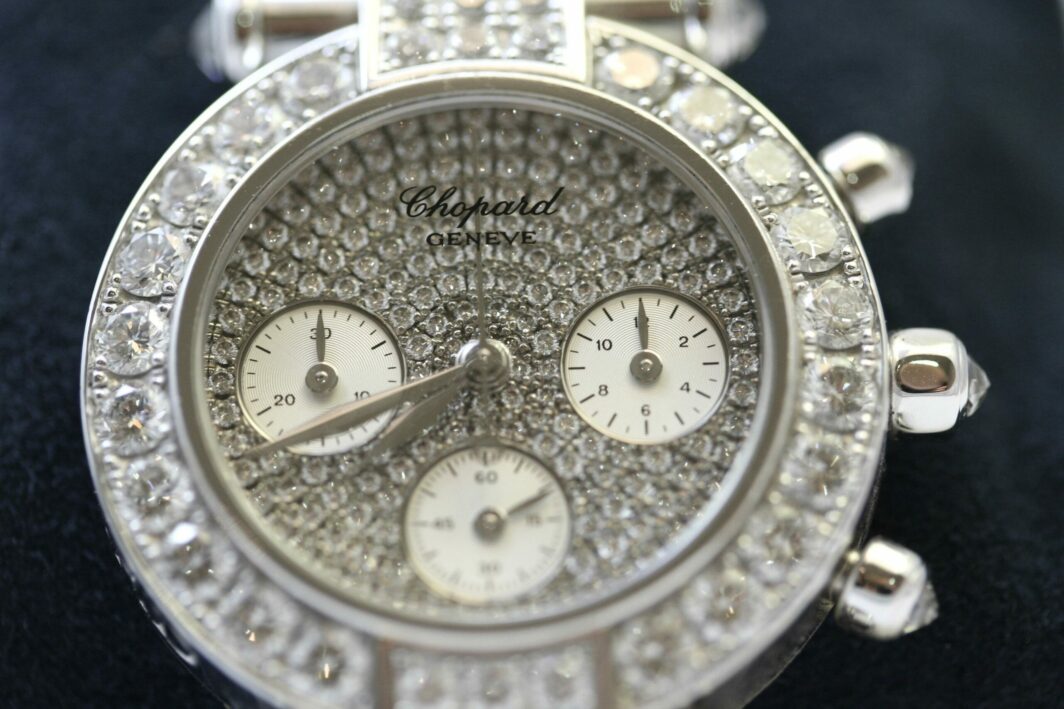 Chopard Imperiale Chronograph Diamonds Watch - Image 4