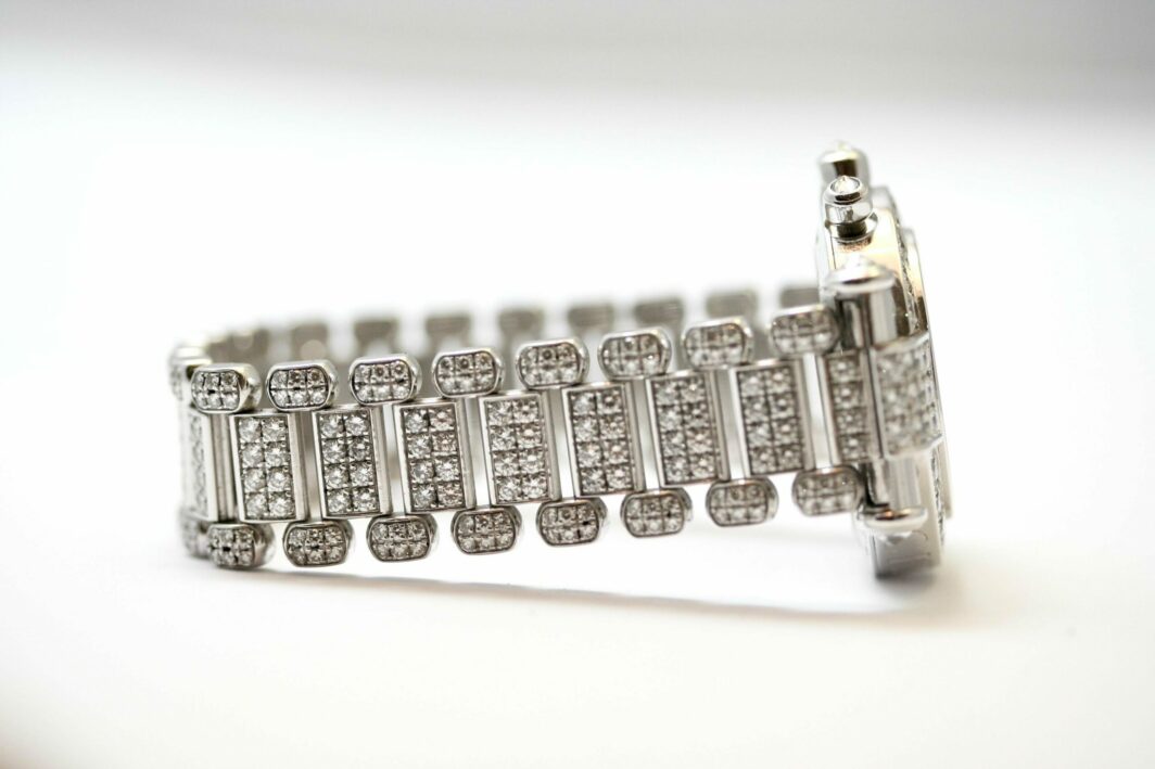 Chopard Imperiale Chronograph Diamonds Watch - Image 11
