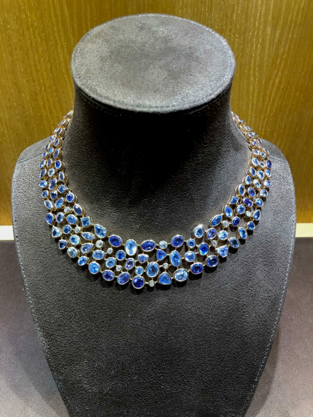 Necklace Sapphires and Diamonds rose gold French designer handmade 1980 - Image 6