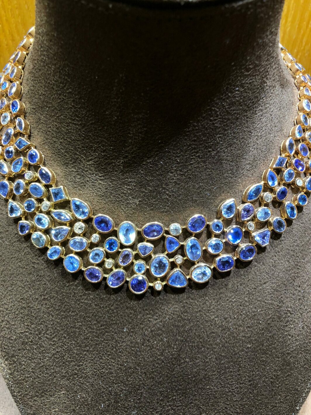 Necklace Sapphires and Diamonds rose gold French designer handmade 1980 - Image 7