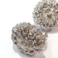Boucles d'oreilles or blanc et diamants 1950 – Image 5